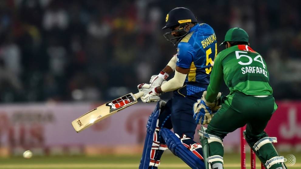 Sri Lanka's Rajapaksa fined for slamming cricket board