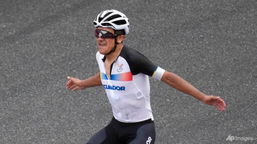 Cycling Carapaz Trumps Pogacar To Win Men S Olympic Road Race Red Hot Singapore