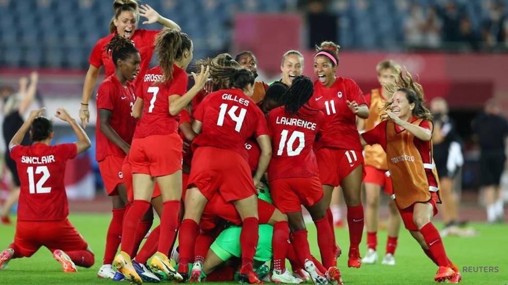 Olympics-Soccer-Canada beat Brazil in shootout, Australia ...