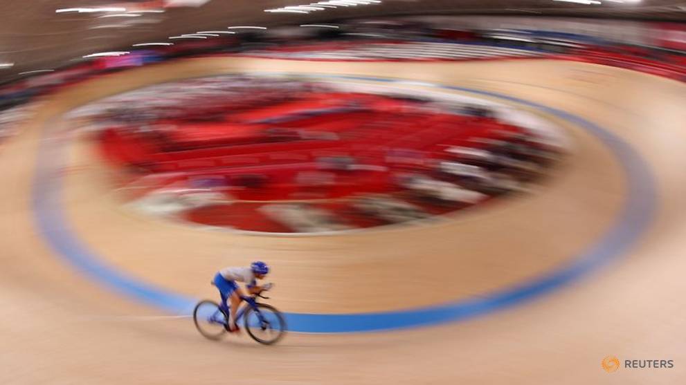 Olympics-Cycling-Fans finally get up close at Izu ...
