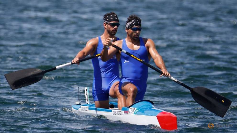 Olympics-Canoe sprint-Cuba's Torres and Jorge win men's canoe double 1000m gold - CNA