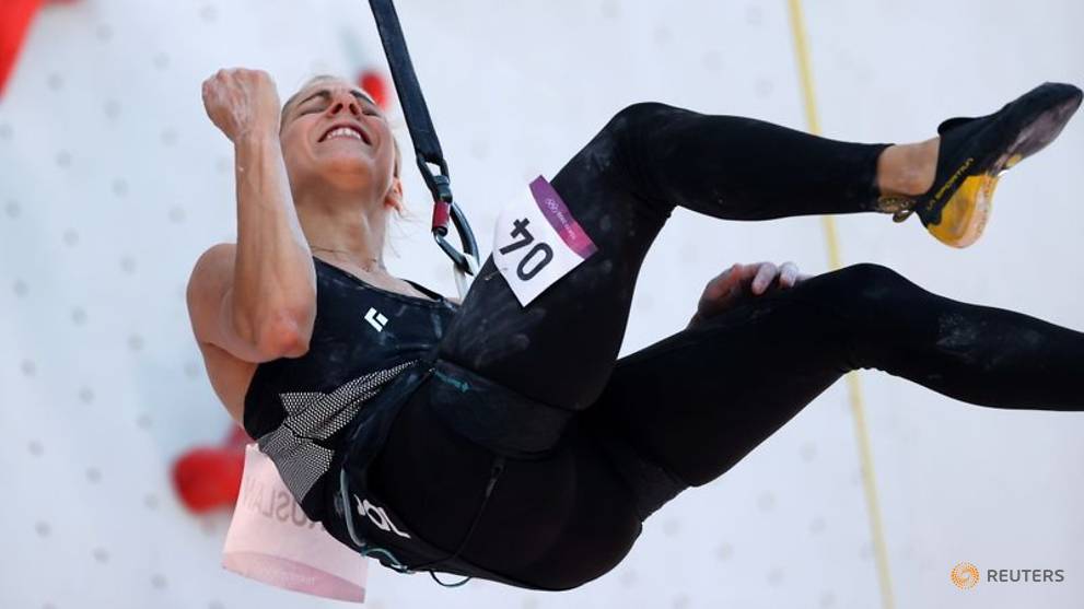Olympics-Climbing-Poland's Miroslaw takes women's speed ...