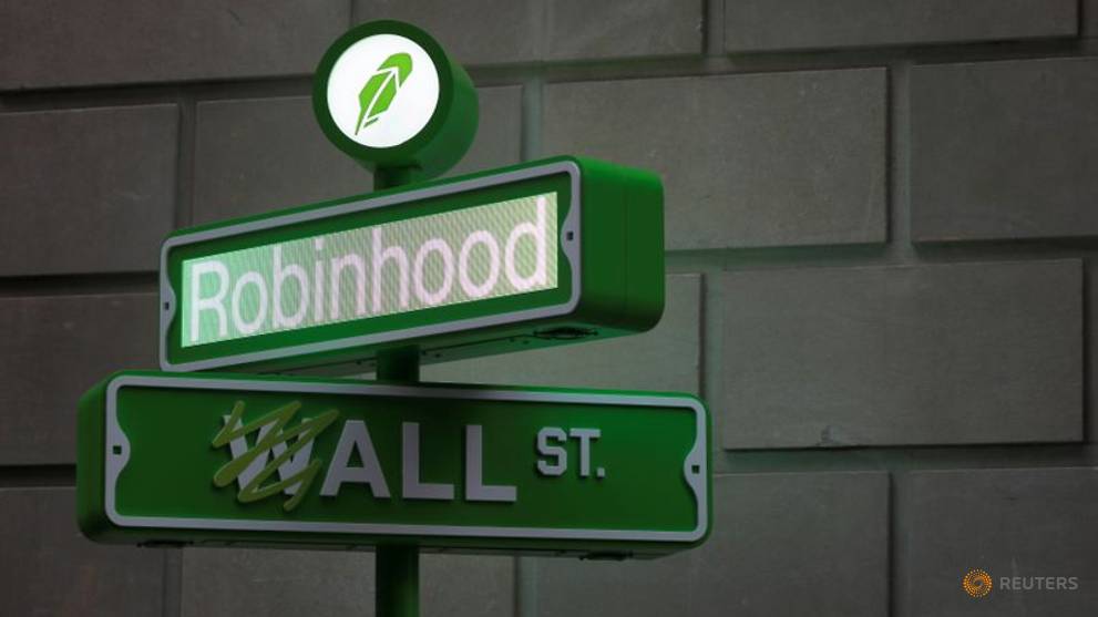 Robinhood sparks buzz on Reddit, shares up 15% ...