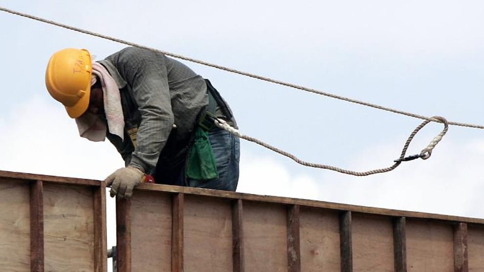 Construction Worker Who Fell To His Death In Tampines Did Not Secure Harness To Life Line Coroner Cna