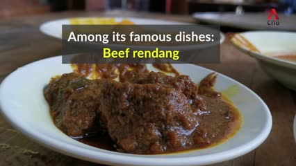 This Penang nasi kandar restaurant draws crowds with its century-old recipes | Video
